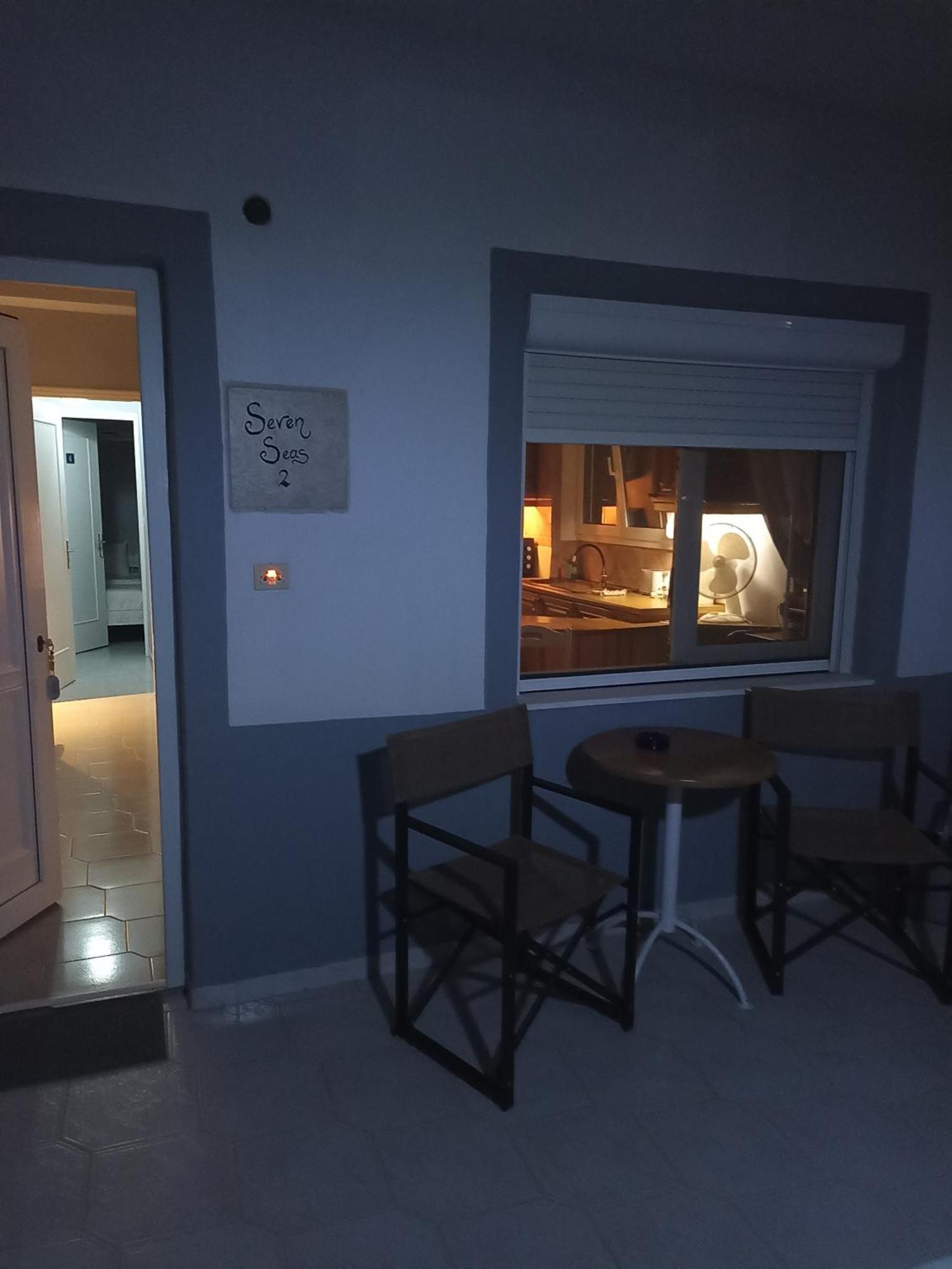 Seven Seas Apartments อาร์เตมีดา ภายนอก รูปภาพ