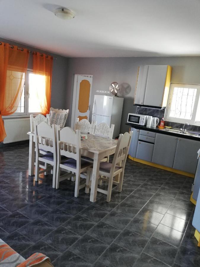 Seven Seas Apartments อาร์เตมีดา ภายนอก รูปภาพ
